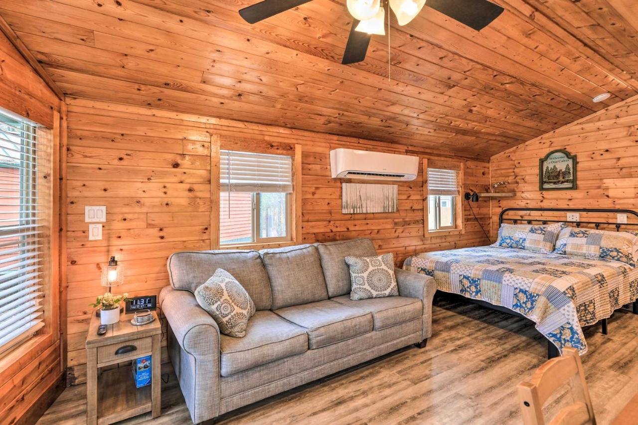 Beautiful New Bern Studio Cabin With Fire Pit! Exterior photo